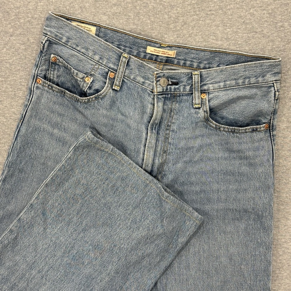 Levi's Premium Ribcage Wide Leg Jeans Womens 31 (Fits 34x27.5) Blue Light Wash